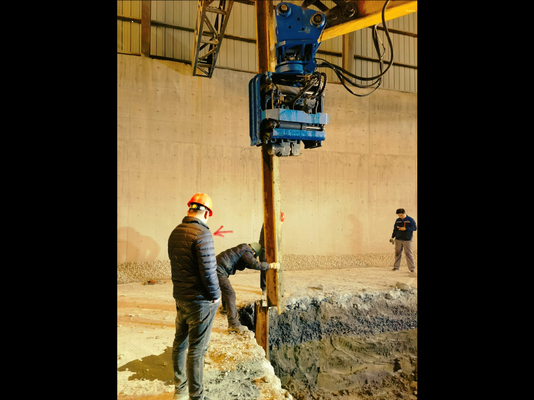 Side Grip Excavator Mounted Hydraulic Vibro Hammer For Narrow Construction Projects