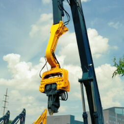 The Long Sheet Pile Solution: A High-Performance Pile Driver for Dense Soil & Tough Sites