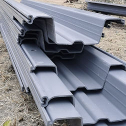 300 Series Vibratory Pile Hammer | 3200 RPM Operational Frequency | High-Power Drive System