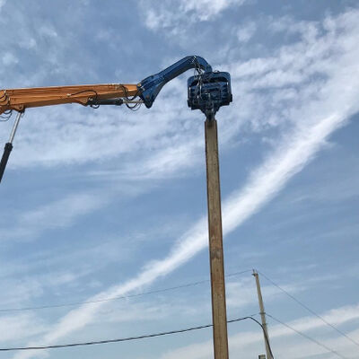 Heavy-Duty Pile Driver : Offshore Foundation Hammer For Efficient Sheet Pile Installation